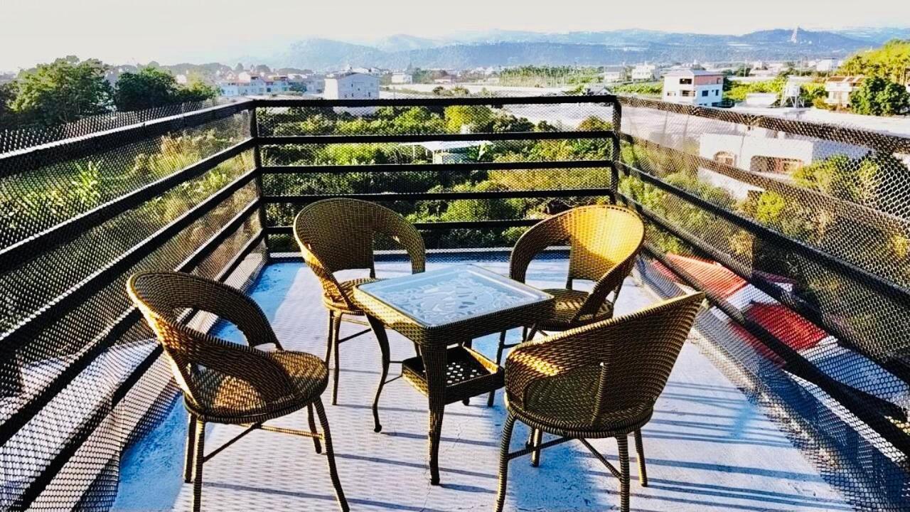 Travel Light Hotel Puli Ngoại thất bức ảnh